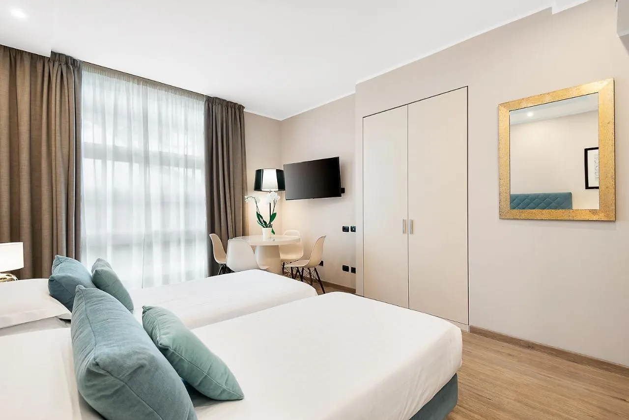 Hotel Excelsior Marina di Massa 4*,