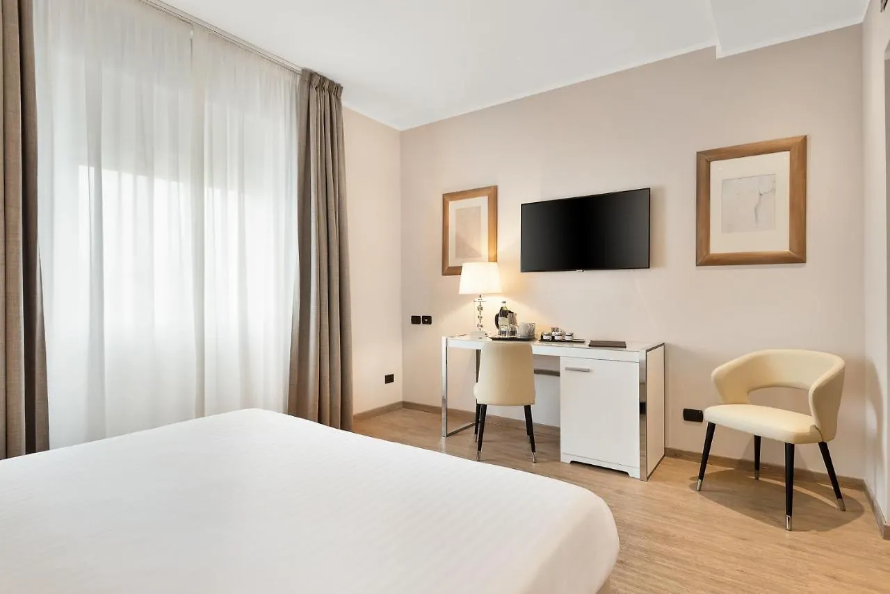 Hotel Excelsior Marina di Massa Italy