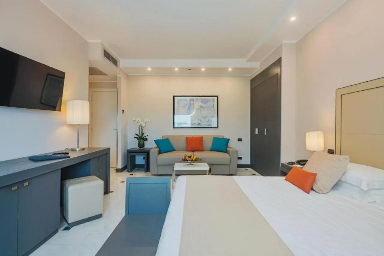 Hotel Excelsior Marina di Massa Italy